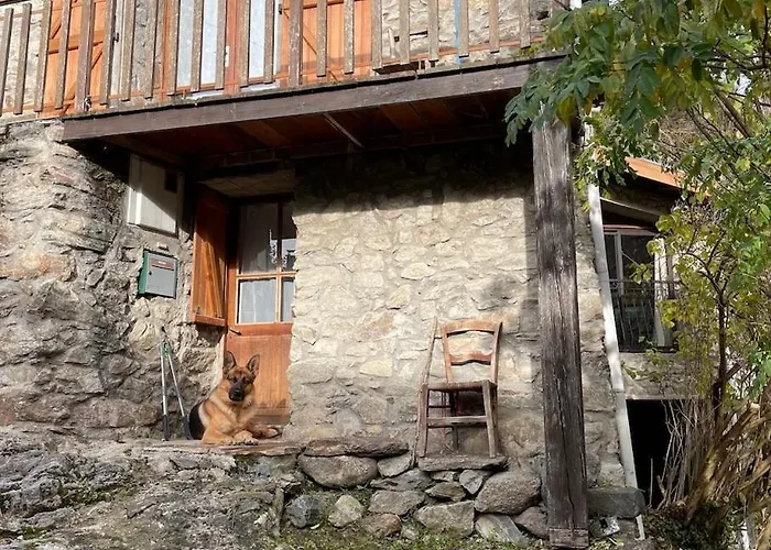 Mountain House Junac * Lapege