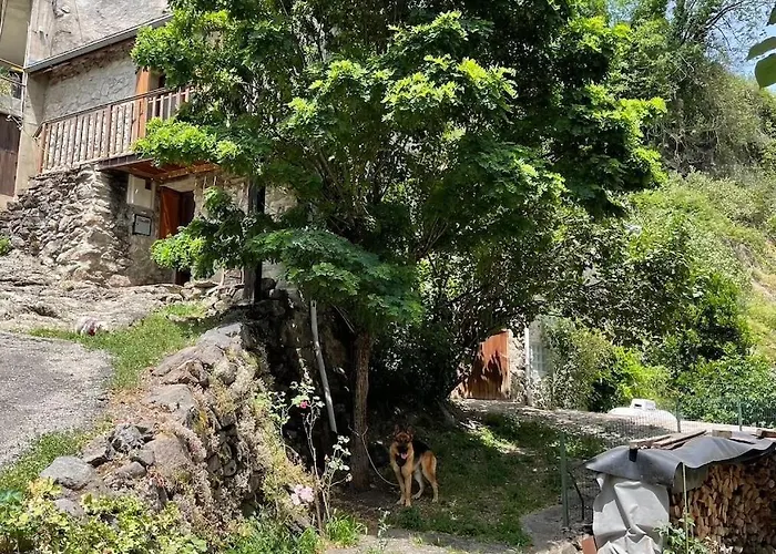 بيت للعطل Mountain House Junac *